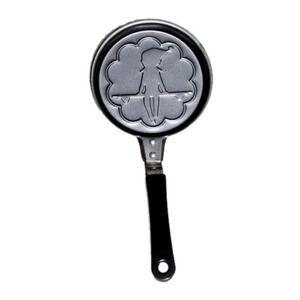 𝅺elf on a Shelf Mini Frying Pan Pancake Mold